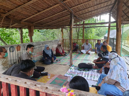 KLHK Bantu Pemulihan Ekonomi Riau Melalui Program Padat Karya Mangrove